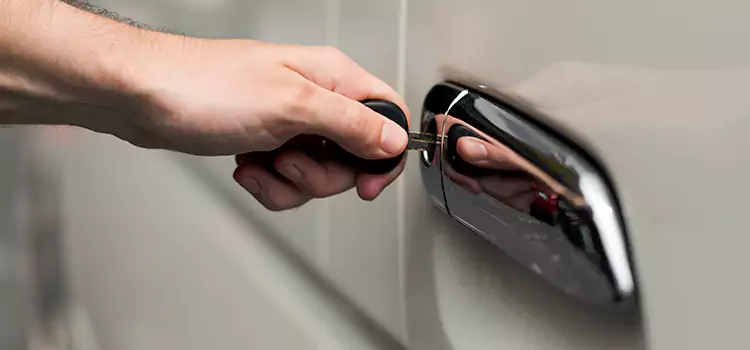 Why Choose Our Auto Locksmith Team in Tukwila, WA?
